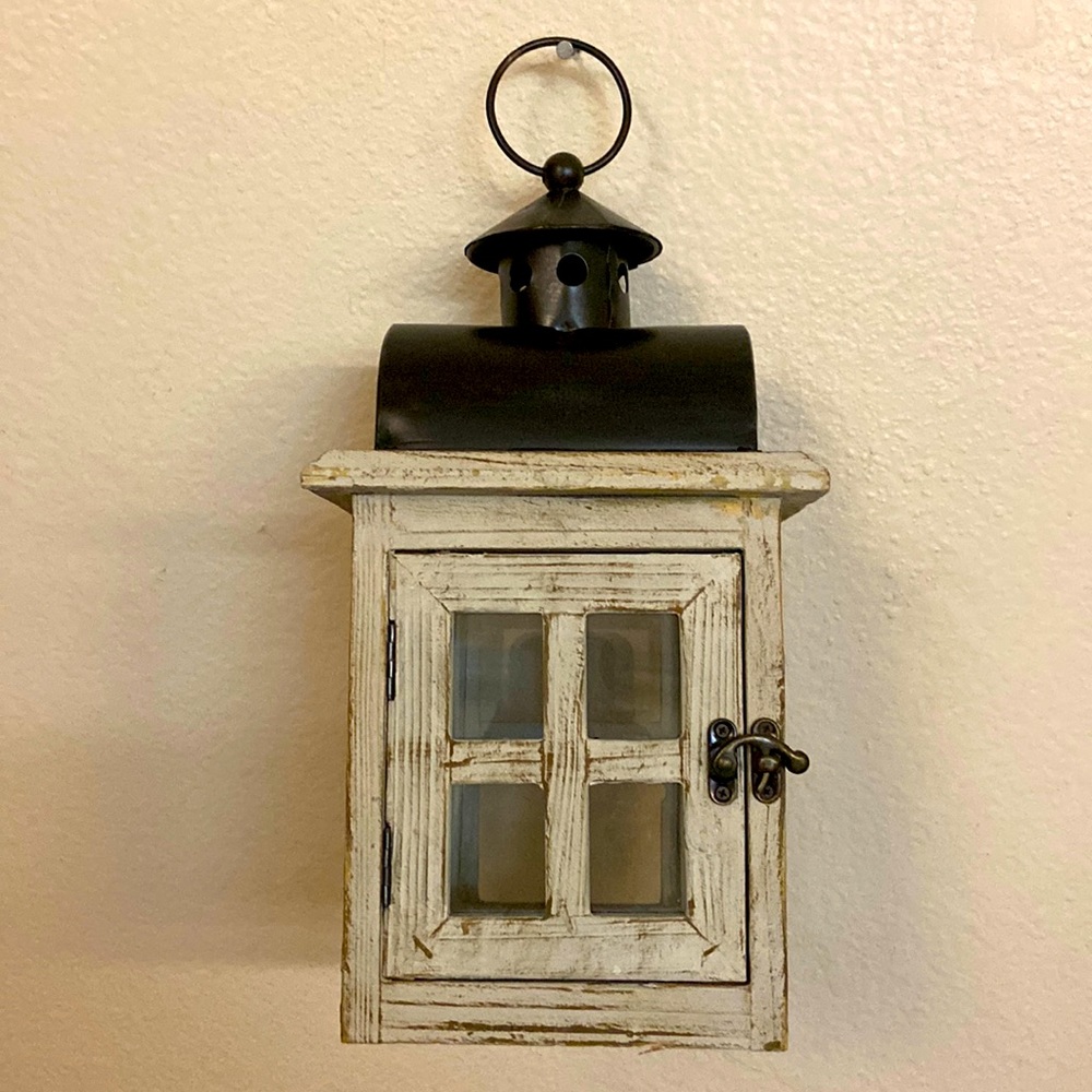 Vintage Wood & Metal & Glass Farmhouse Beach Style Lantern w LED Candle - Picture 7 of 12